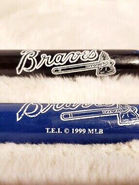 Atlanta Braves MLB 22" Souvenir Mini Wood Bats - Blue 1999 & Black 1997